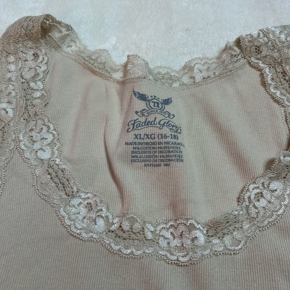 Faded Glory Lace tank top size XL - Picture 2 of 2